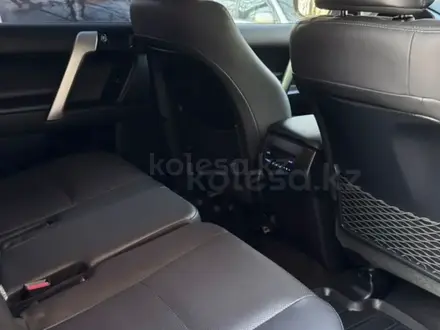 Toyota Land Cruiser Prado 2021 года за 33 500 000 тг. в Алматы – фото 22