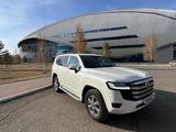Toyota Land Cruiser 2022 года за 50 000 000 тг. в Астана