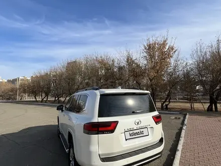 Toyota Land Cruiser 2022 года за 50 000 000 тг. в Астана – фото 5