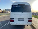 Toyota  Coaster 2010 годаүшін9 500 000 тг. в Астана – фото 4