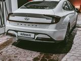 Hyundai Sonata 2023 года за 12 500 000 тг. в Кокшетау – фото 2