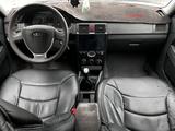 ВАЗ (Lada) Priora 2170 2013 годаүшін2 890 000 тг. в Актобе – фото 4