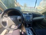 Toyota Camry 2006 годаfor4 500 000 тг. в Атырау – фото 4