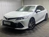 Toyota Camry Luxe 2023 года за 18 500 000 тг. в Алматы