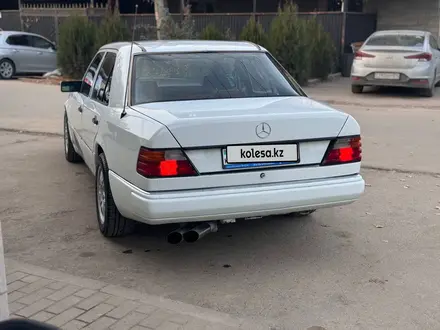 Mercedes-Benz E 300 1992 года за 1 900 000 тг. в Алматы – фото 8