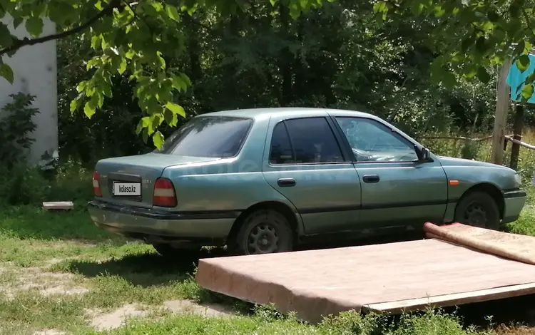 Nissan Sunny 1994 годаfor500 000 тг. в Актобе