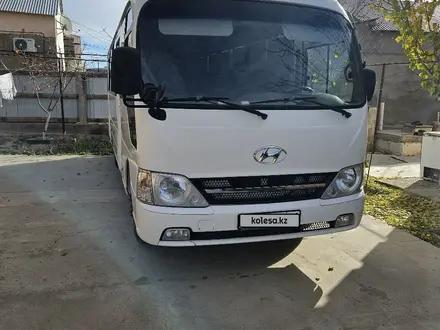 Hyundai  County 2013 года за 7 000 000 тг. в Атырау