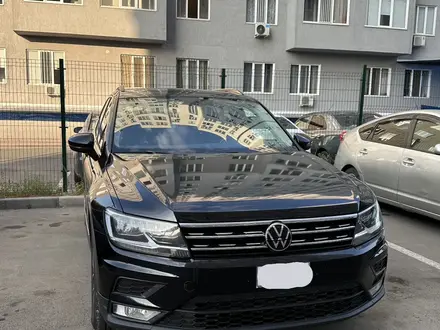 Volkswagen Tiguan 2019 года за 12 500 000 тг. в Алматы