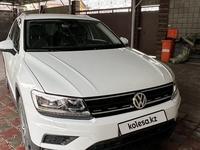 Volkswagen Tiguan 2018 года за 10 500 000 тг. в Алматы