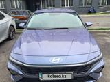 Hyundai Elantra 2023 года за 10 900 000 тг. в Алматы – фото 2