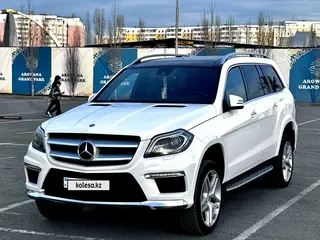 Mercedes-Benz GL 500