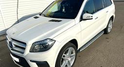 Mercedes-Benz GL 500 2014 года за 17 500 000 тг. в Актобе
