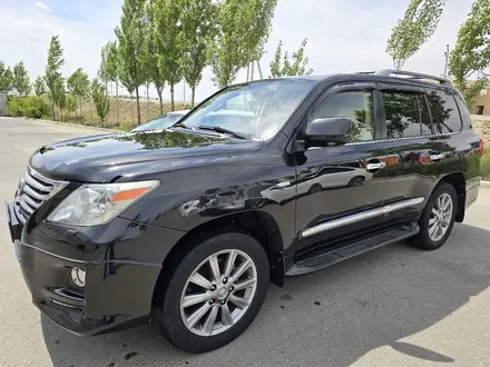 Lexus LX 570 2011 года за 19 000 000 тг. в Атырау – фото 2