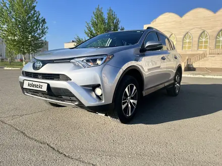 Toyota RAV4 2017 года за 13 300 000 тг. в Уральск – фото 12