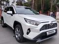 Toyota RAV4 2021 года за 16 000 000 тг. в Экибастуз