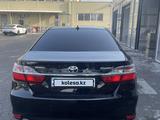 Toyota Camry 2015 года за 10 200 000 тг. в Алматы – фото 5