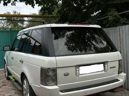 Land Rover Range Rover 2006 года за 6 000 000 тг. в Алматы – фото 2