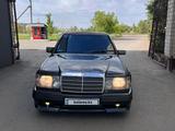 Mercedes-Benz E 200 1993 года за 1 250 000 тг. в Караганда