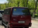 Volkswagen Multivan 1997 года за 5 600 000 тг. в Рудный – фото 2