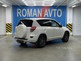 Toyota RAV4 2012 годаүшін7 300 000 тг. в Астана – фото 5