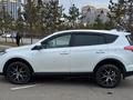Toyota RAV4 2018 года за 11 500 000 тг. в Астана – фото 8
