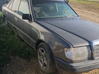 Mercedes-Benz E 260