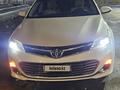 Toyota Avalon 2014 года за 7 500 000 тг. в Атырау