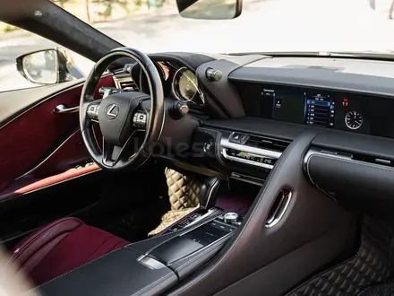 Lexus LC 2018 года за 63 000 000 тг. в Алматы – фото 14
