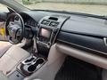 Toyota Camry 2013 годаfor8 550 000 тг. в Актобе – фото 15