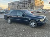 Mercedes-Benz E 200 1993 года за 1 400 000 тг. в Алматы – фото 3