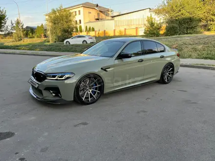 BMW M5 2018 года за 55 000 000 тг. в Алматы – фото 3