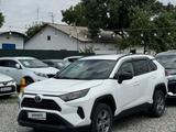 Toyota RAV4 2021 годаүшін13 000 000 тг. в Шымкент