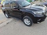 Toyota Land Cruiser Prado 2022 года за 24 000 000 тг. в Актобе