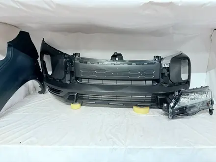 Крыло передний левый на Mitsubishi за 30 000 тг. в Алматы