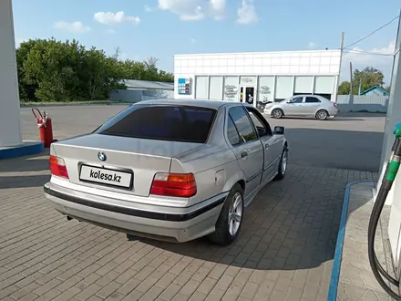 BMW 316 1993 года за 2 000 000 тг. в Карабалык (Карабалыкский р-н) – фото 3