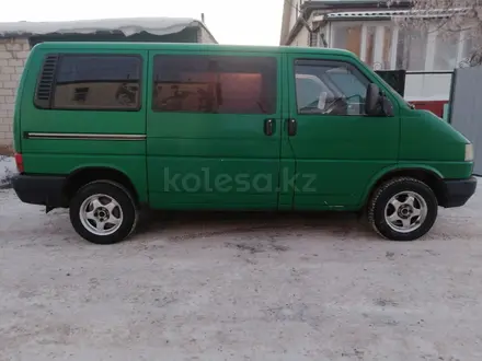 Volkswagen Caravelle 1995 года за 3 200 000 тг. в Астана – фото 2