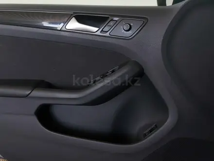 Volkswagen Jetta 2017 года за 6 550 000 тг. в Шымкент – фото 15