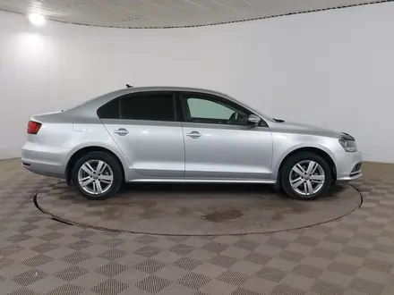 Volkswagen Jetta 2017 года за 6 550 000 тг. в Шымкент – фото 4