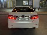 Toyota Camry 2014 года за 11 800 000 тг. в Шымкент – фото 4