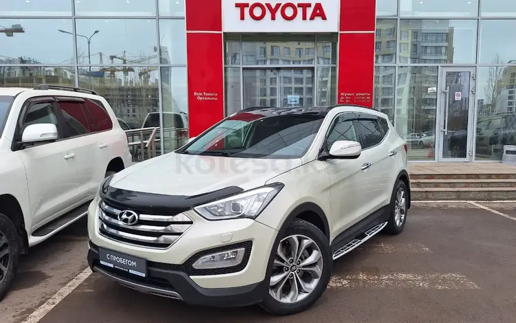 Hyundai Santa Fe 2013 годаүшін8 900 000 тг. в Астана