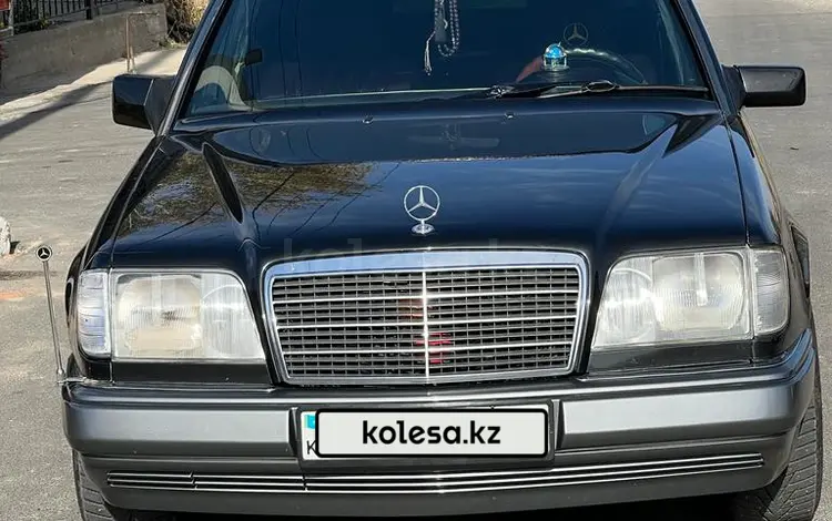 Mercedes-Benz E 320 1993 года за 2 900 000 тг. в Шымкент