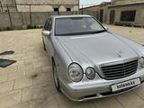 Mercedes-Benz E 320 2001 годаүшін5 400 000 тг. в Жанаозен – фото 2