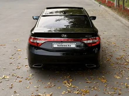 Hyundai Grandeur 2013 года за 7 800 000 тг. в Алматы – фото 6