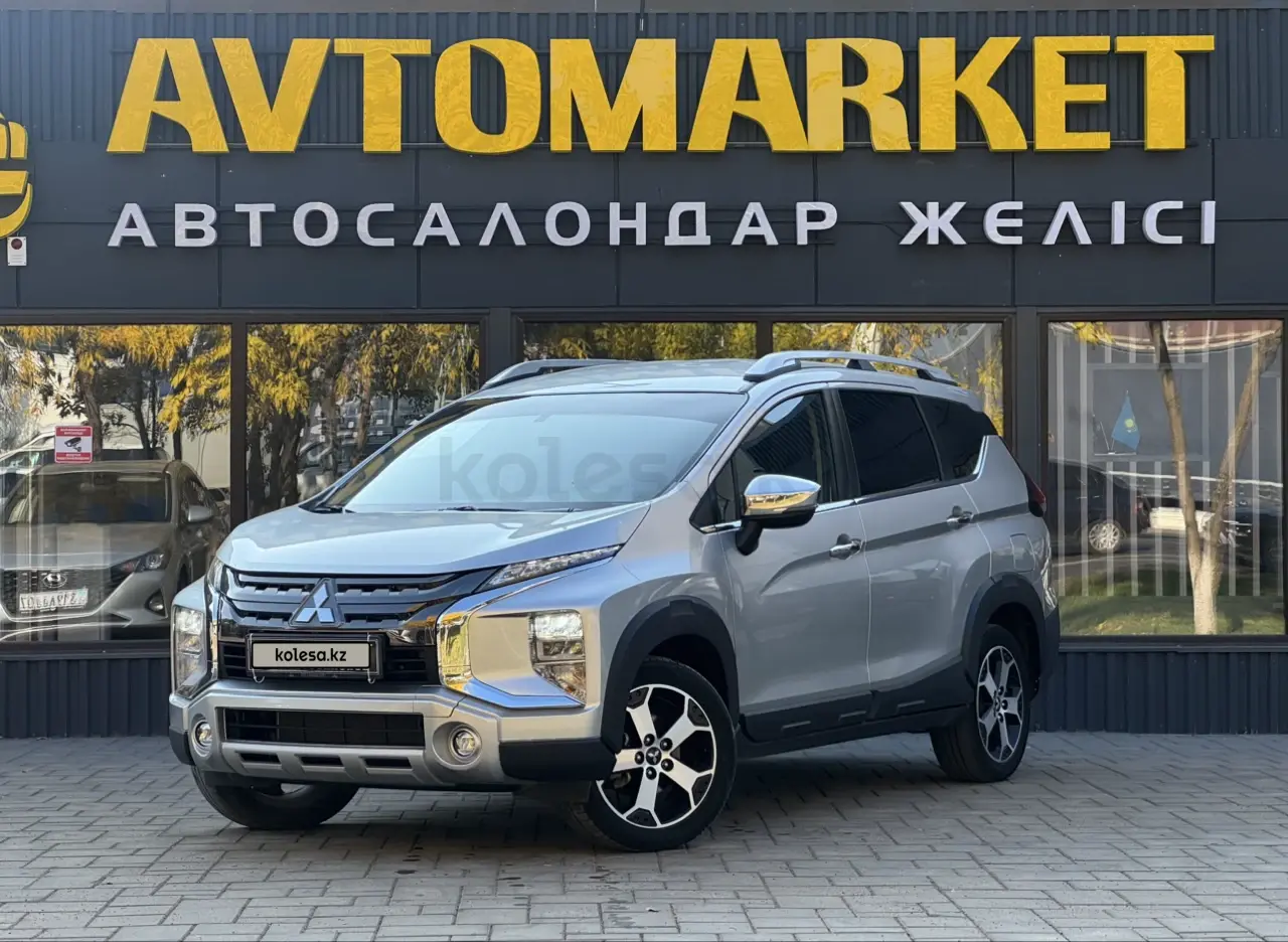 Mitsubishi Xpander Cross, 2022