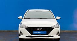 Hyundai Accent 2021 года за 8 110 000 тг. в Алматы – фото 2