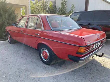 Mercedes-Benz E 230 1979 года за 3 500 000 тг. в Алматы – фото 4