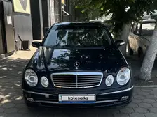 Mercedes-Benz E-Class, 2002