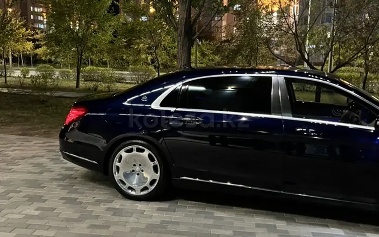 Mercedes-Maybach S 500 2015 года за 41 000 000 тг. в Астана