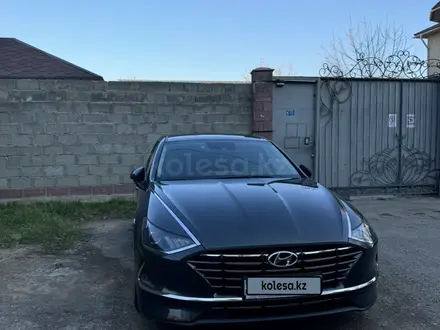 Hyundai Sonata 2019 года за 11 500 000 тг. в Тараз – фото 2