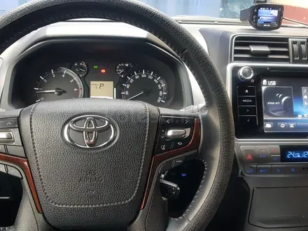 Toyota Land Cruiser Prado 2019 года за 23 900 000 тг. в Петропавловск – фото 17